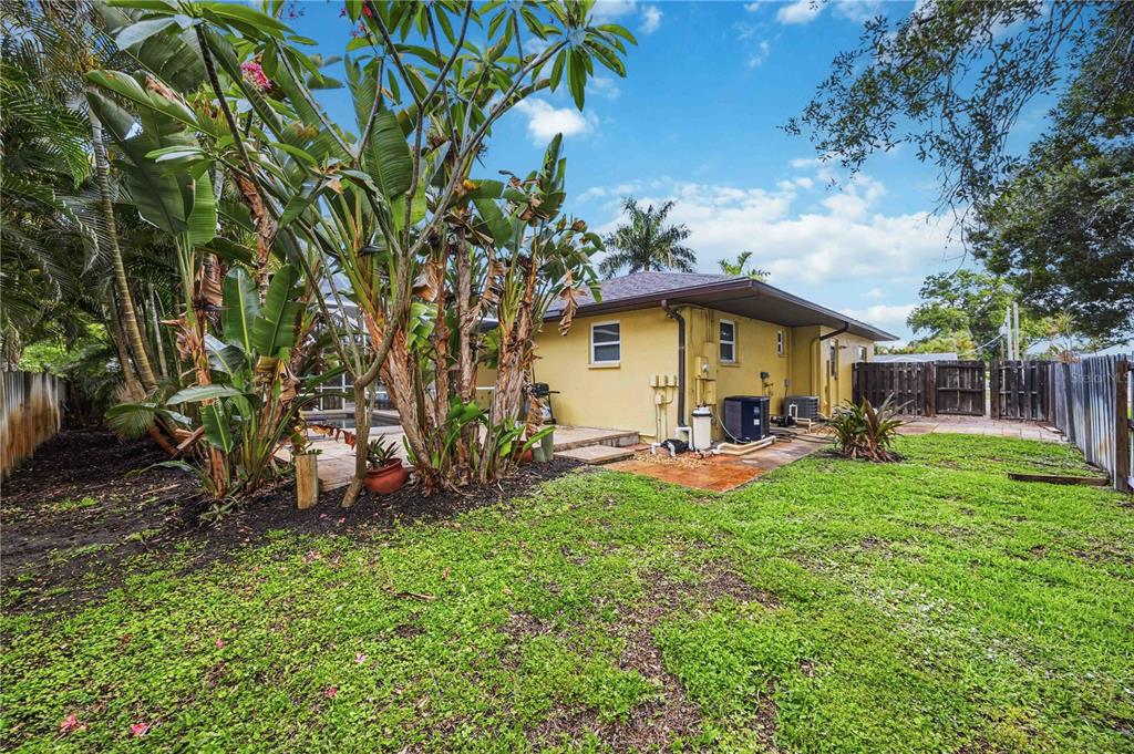 251 Plantation Road Venice, FL 34293 - Photo 36 of 66