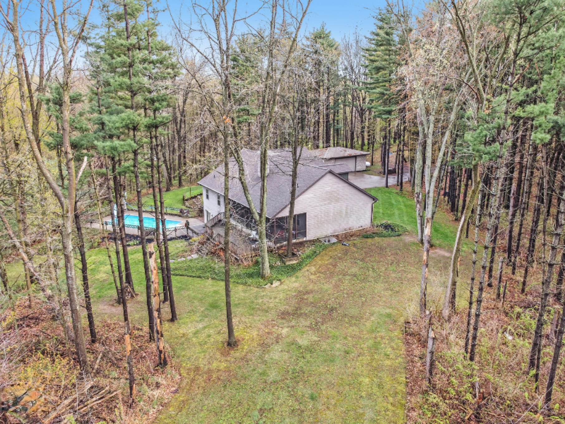235 West Snow Road Baroda, MI 49101 - Photo 5 of 48 DJI_0853