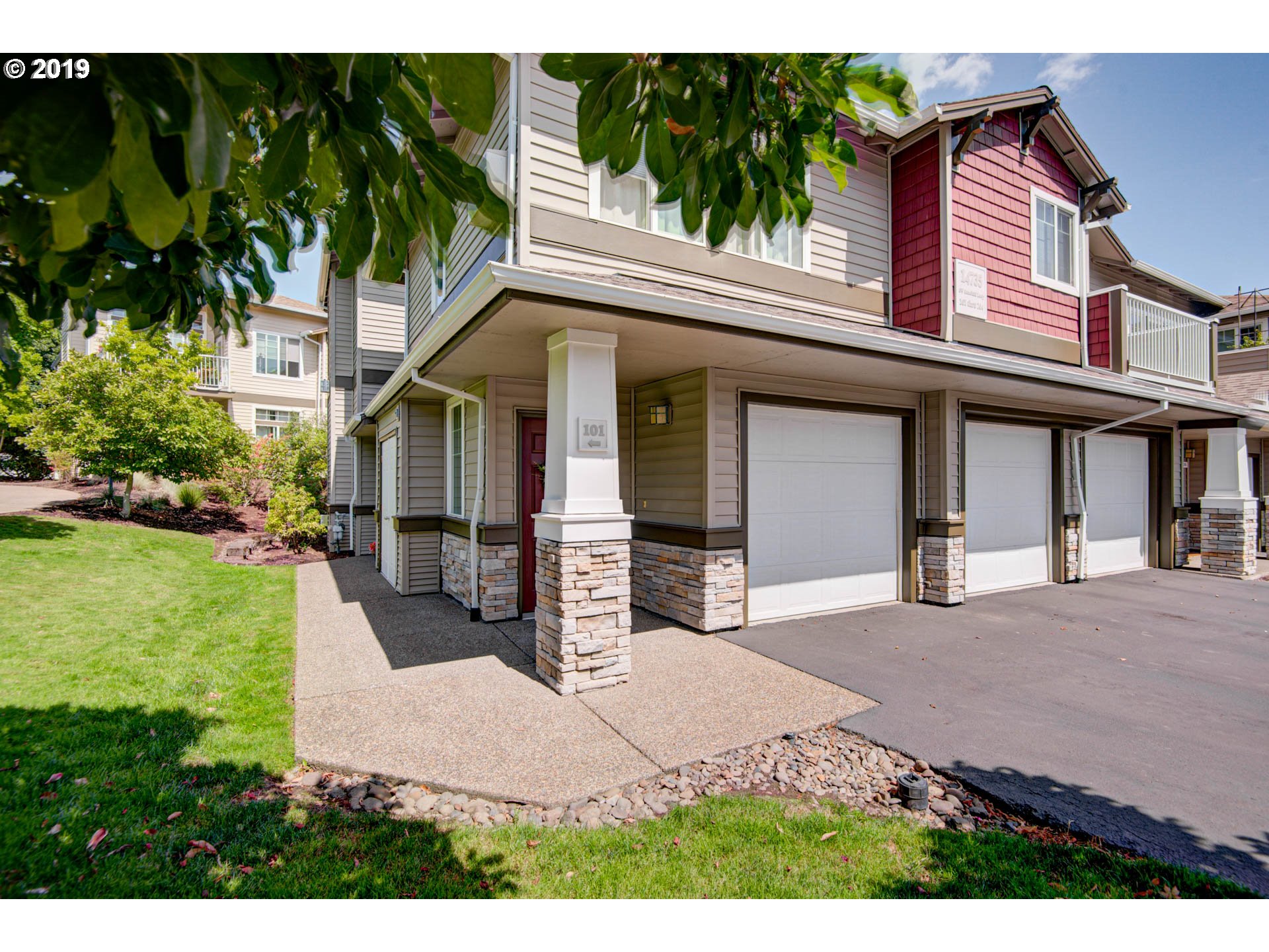 14735 Southwest Sandhill Loop, Unit 201 Beaverton, OR 97007 - Photo 1 of 30 Gallery Image 1