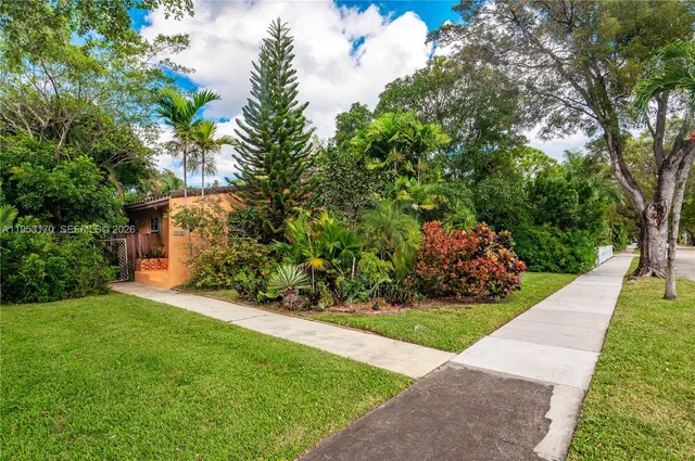 $795,000 | 1611 Fletcher Street, Hollywood, FL 33020