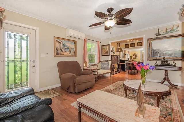 $795,000 | 1611 Fletcher Street, Hollywood, FL 33020