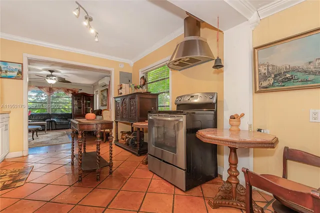 $795,000 | 1611 Fletcher Street, Hollywood, FL 33020