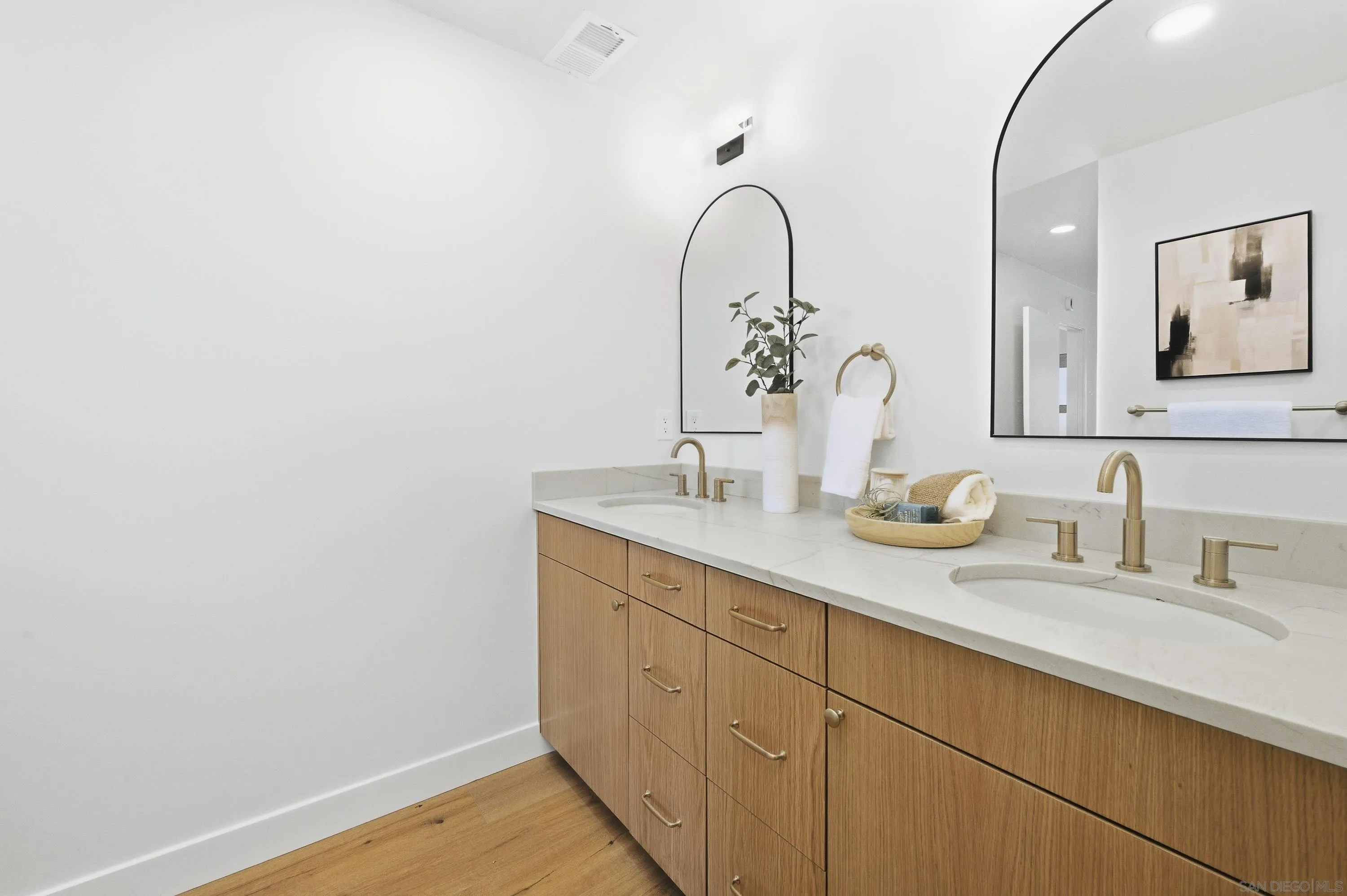 1519 Valleda Lane Encinitas, CA 92024 - Photo 27 of 68