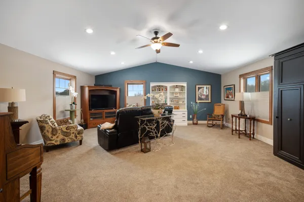 $250,000 | 6163 North Meridian Road, Hope, MI 48628