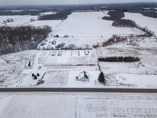 $250,000 | 6163 North Meridian Road, Hope, MI 48628