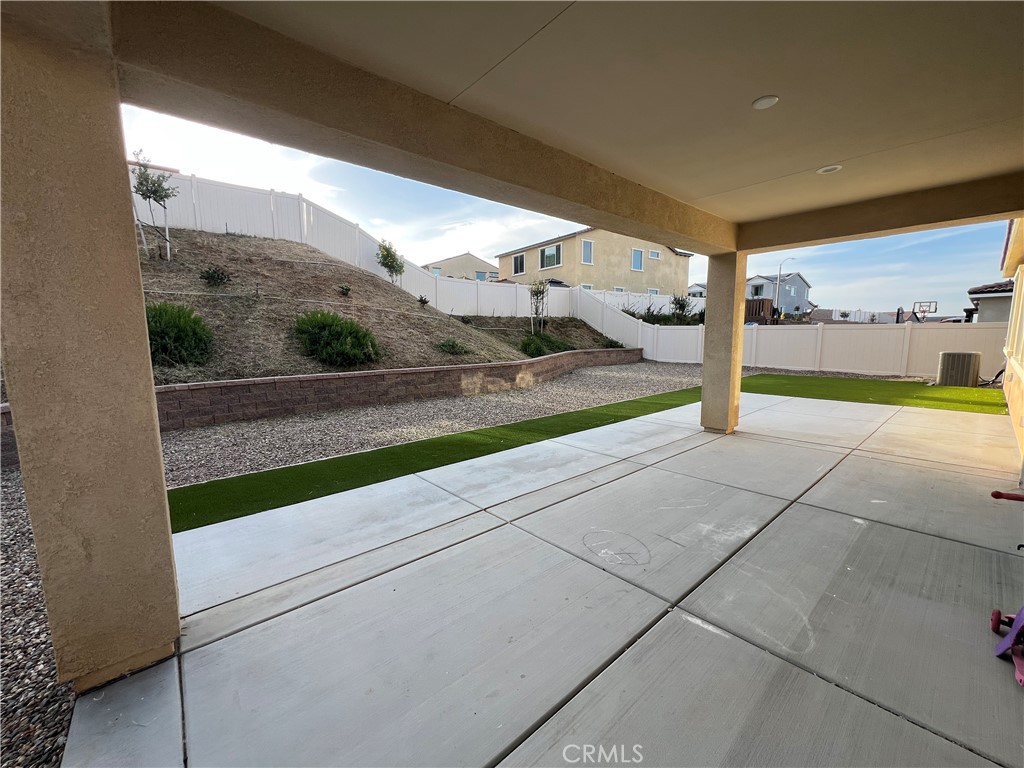 27379 Zeolite Road Menifee, CA 92586 - Photo 9 of 19
