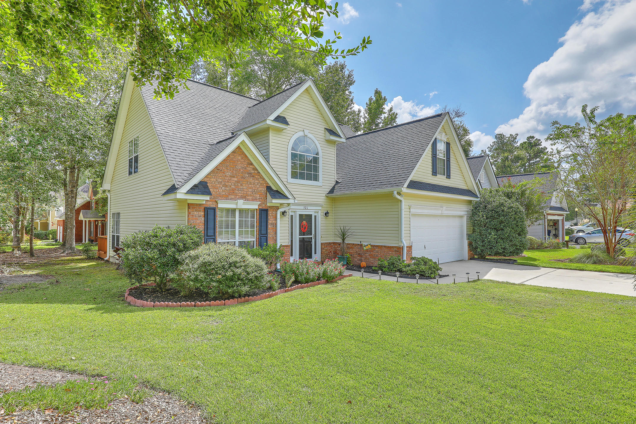 501 Pointe Of Oaks Road Summerville, SC 29485 - Photo 31 of 32 Exterior View