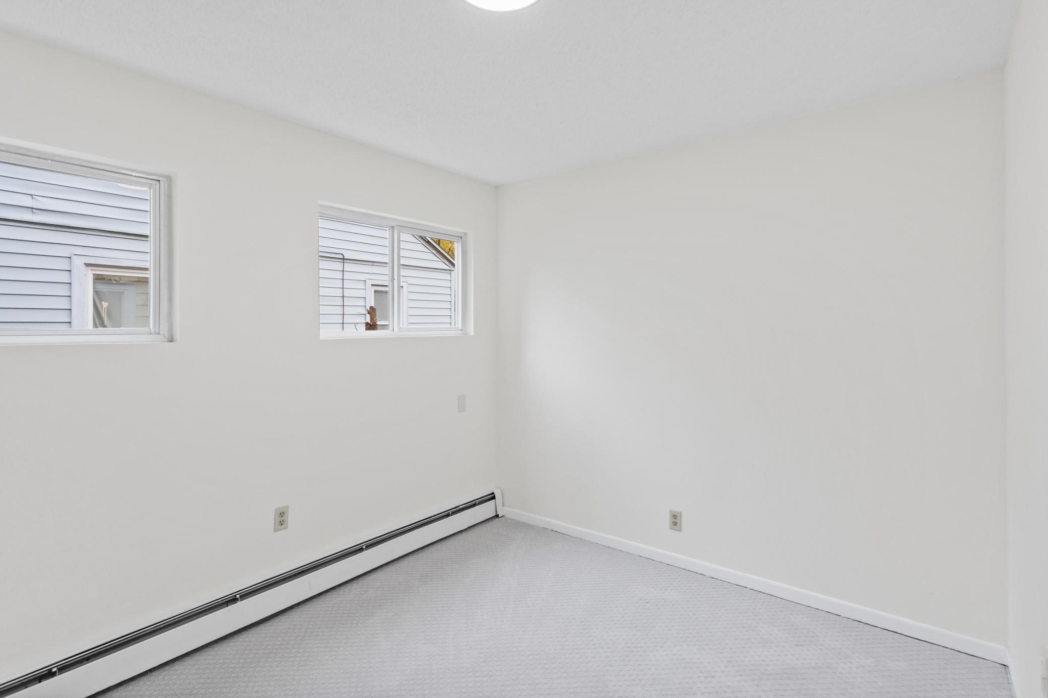 4933 Fremont Avenue North Minneapolis, MN 55430 - Photo 11 of 31