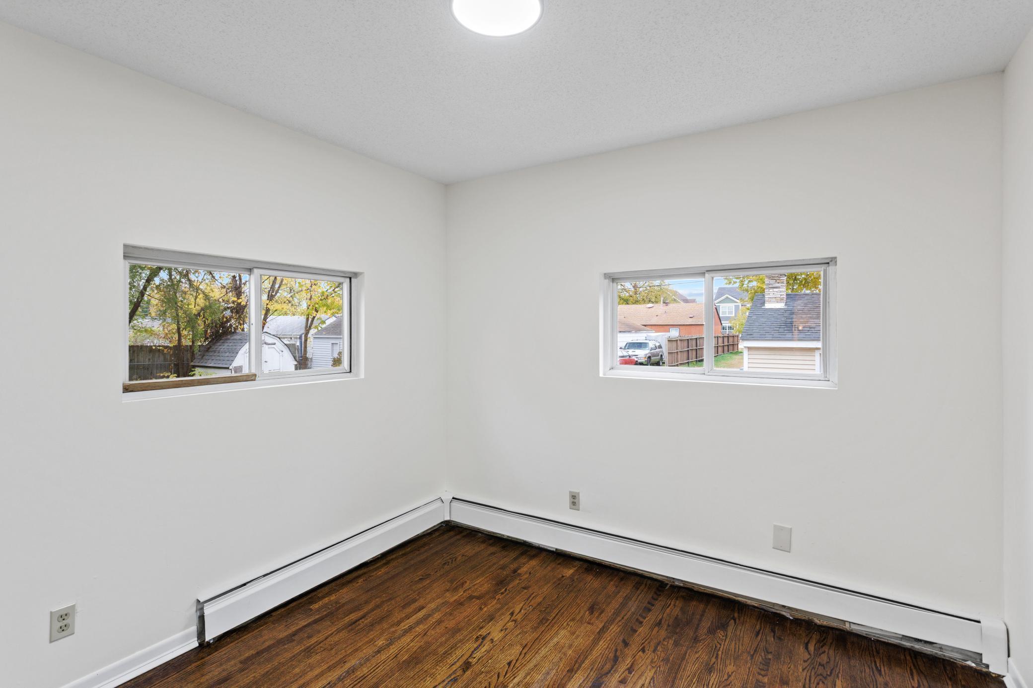 4933 Fremont Avenue North Minneapolis, MN 55430 - Photo 15 of 31