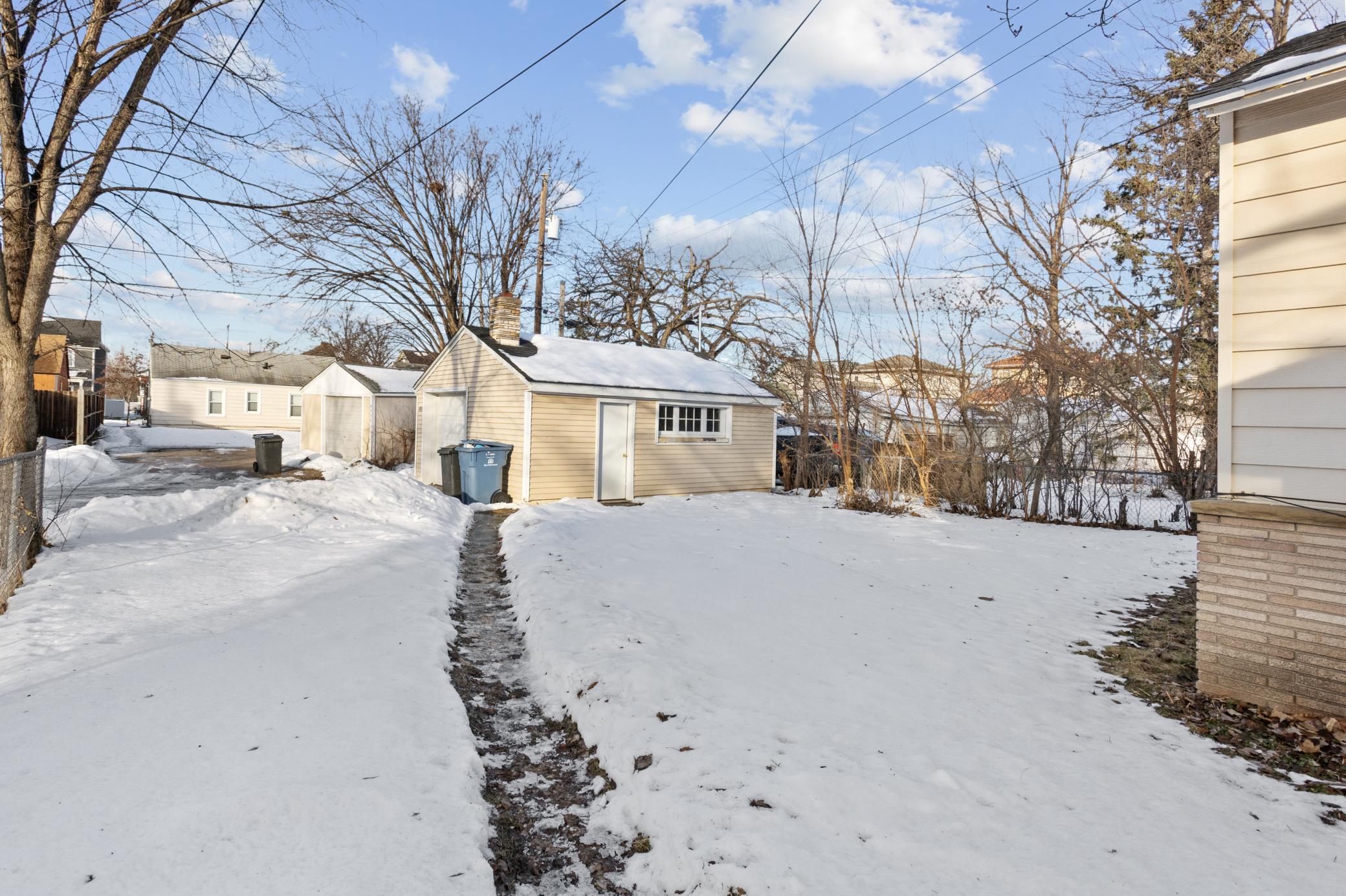 4933 Fremont Avenue North Minneapolis, MN 55430 - Photo 23 of 31