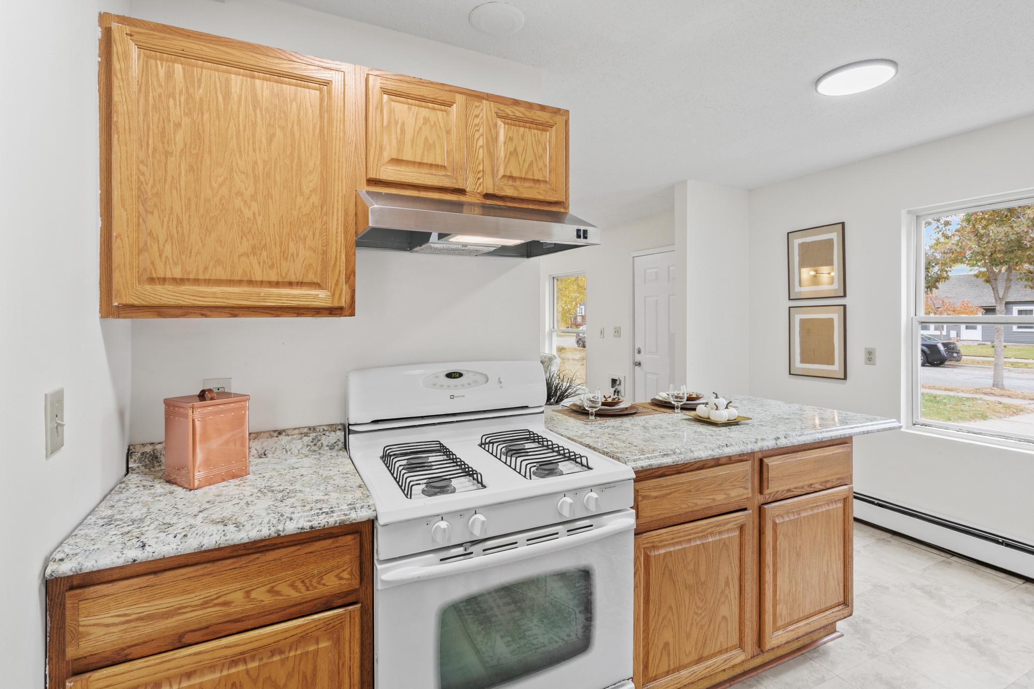 4933 Fremont Avenue North Minneapolis, MN 55430 - Photo 8 of 31