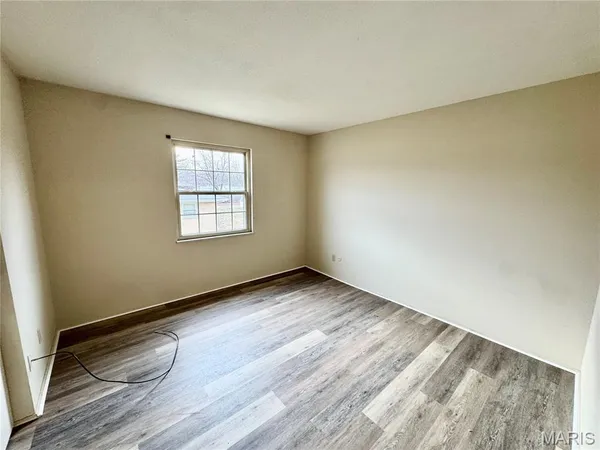 $915 | 31 South 27th Street, Unit C, Belleville, IL 62226