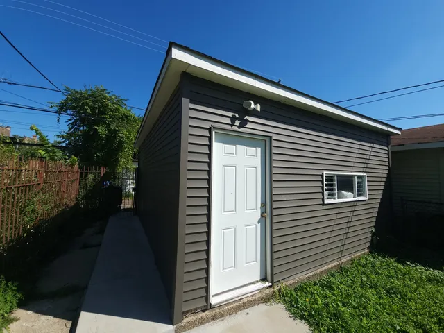 $499,000 | 4818 West Washington Boulevard, Chicago, IL 60644