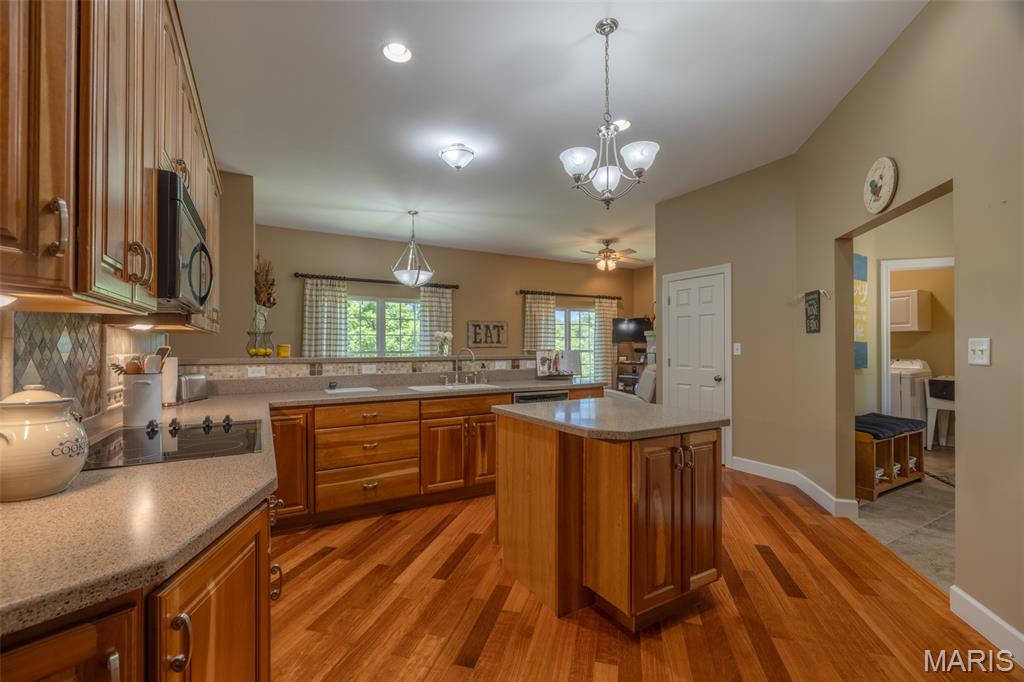 3840 Rooster Ridge Lane Defiance, MO 63341 - Photo 15 of 61