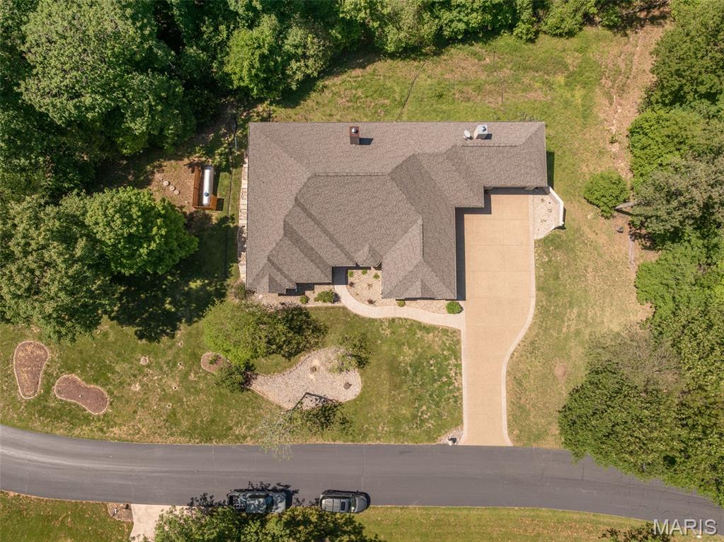 3840 Rooster Ridge Lane Defiance, MO 63341 - Photo 2 of 18