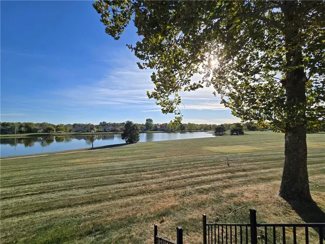 $325,000 | 17305 East 52nd Street South, Independence, MO 64055