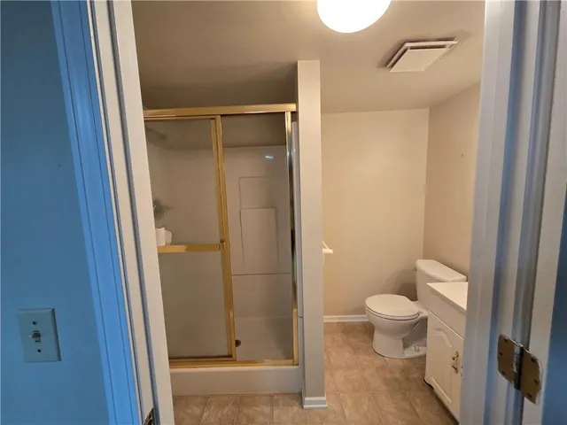 $325,000 | 17305 East 52nd Street South, Independence, MO 64055