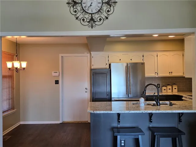 $325,000 | 17305 East 52nd Street South, Independence, MO 64055