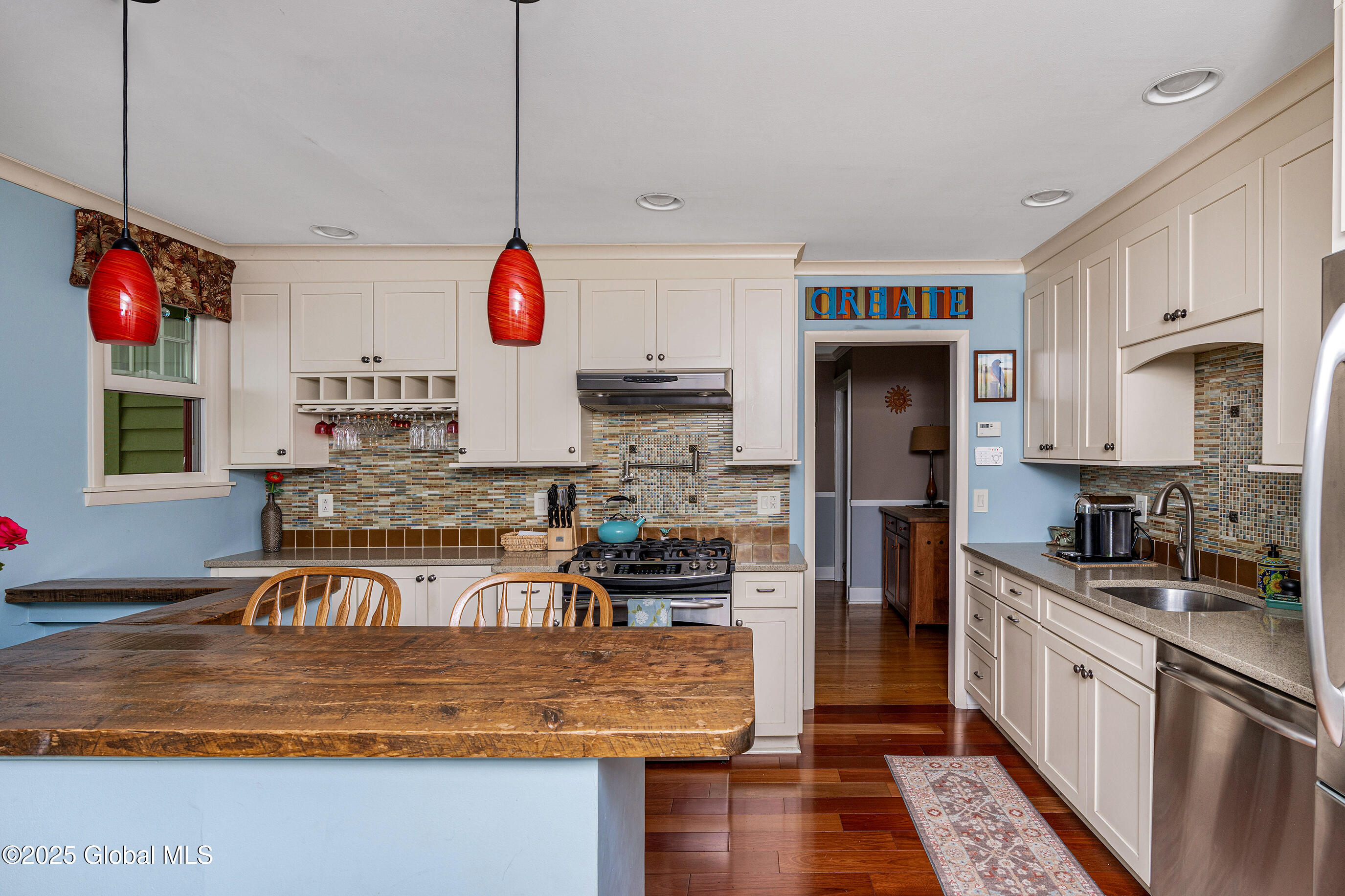 7 Capitol Avenue Bethlehem, NY 12054 - Photo 11 of 40 022-7-Capitol-Ave