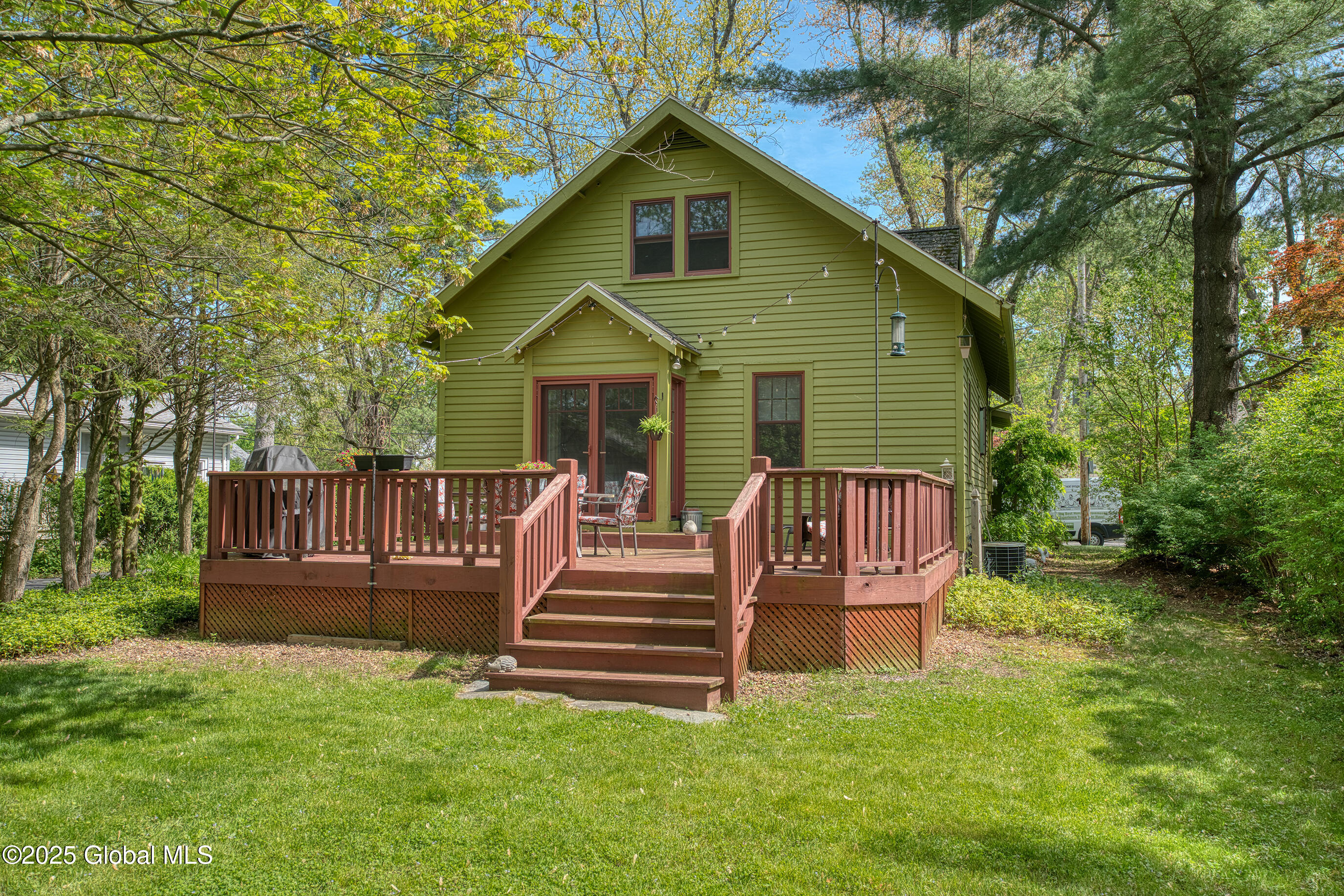 7 Capitol Avenue Bethlehem, NY 12054 - Photo 2 of 40 038-7-Capitol-Ave