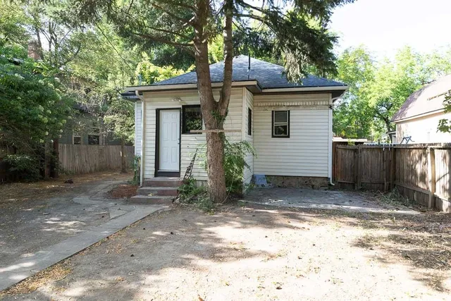 $320,000 | 2514 East 4th Avenue, Spokane, WA 99202