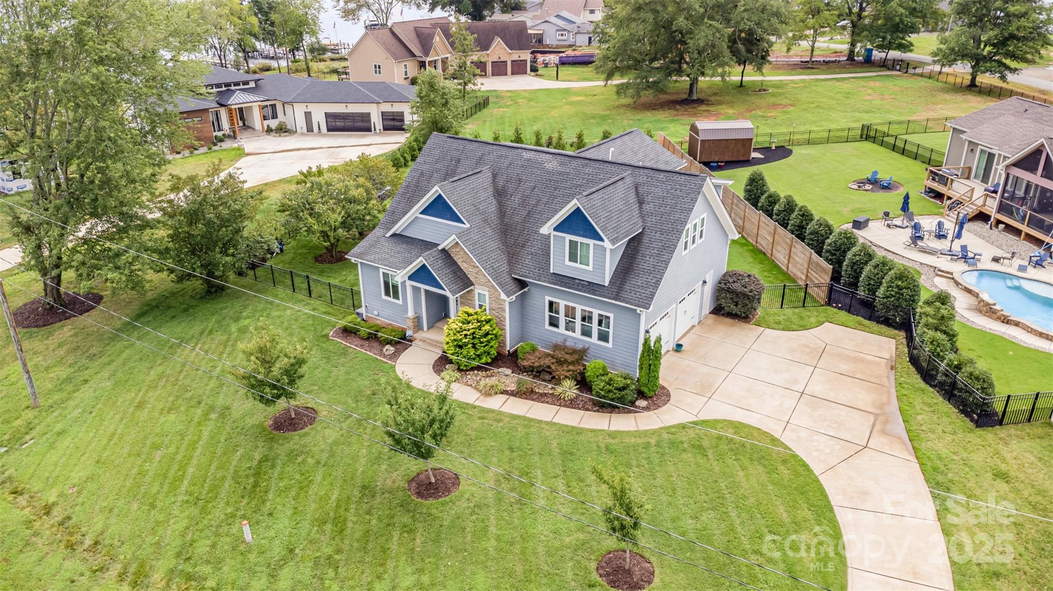 2611 Ranger Island Road, Unit 5 Denver, NC 28037 - Photo 35 of 41 Gallery Image 35