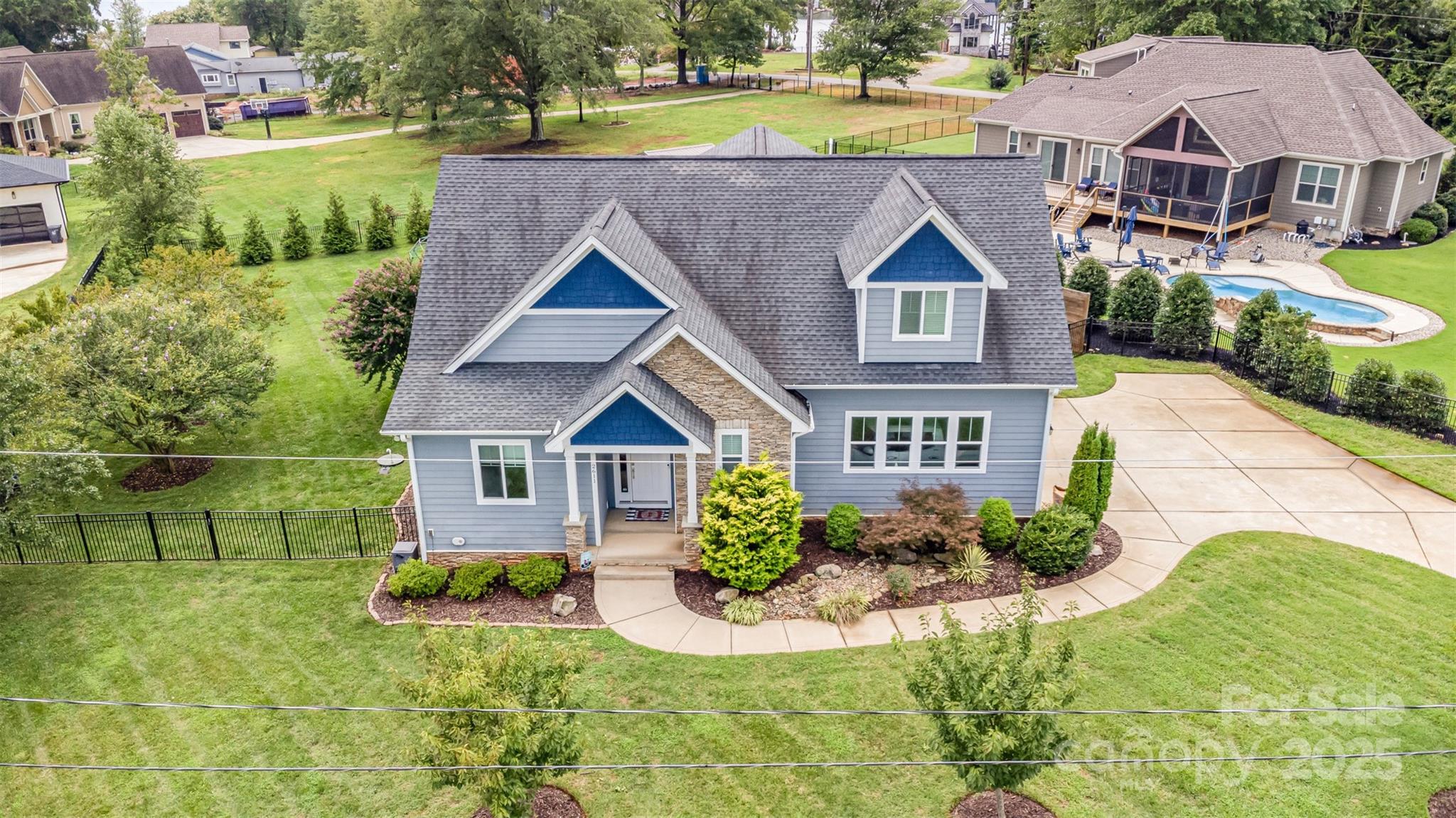 2611 Ranger Island Road, Unit 5 Denver, NC 28037 - Photo 36 of 41 Gallery Image 36