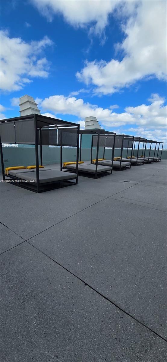 Edgewater Miami, FL 33132 - Photo 11 of 52 a view of a large car parking