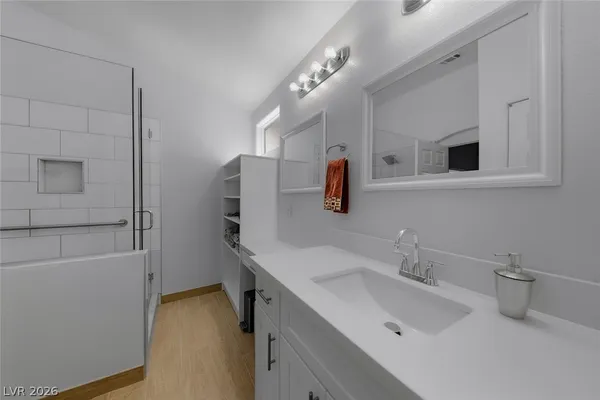 $3,000 | 833 Glitter Glen Court, Las Vegas, NV 89123
