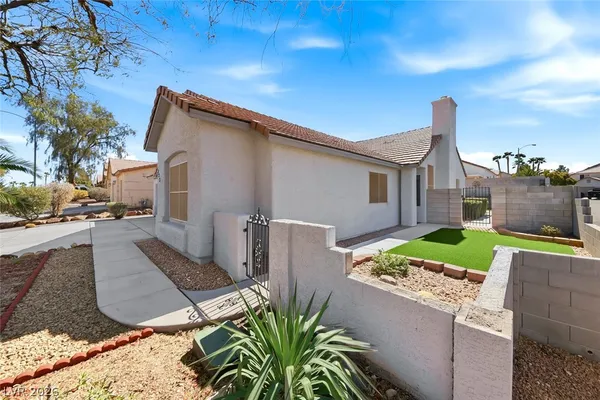 $3,000 | 833 Glitter Glen Court, Las Vegas, NV 89123