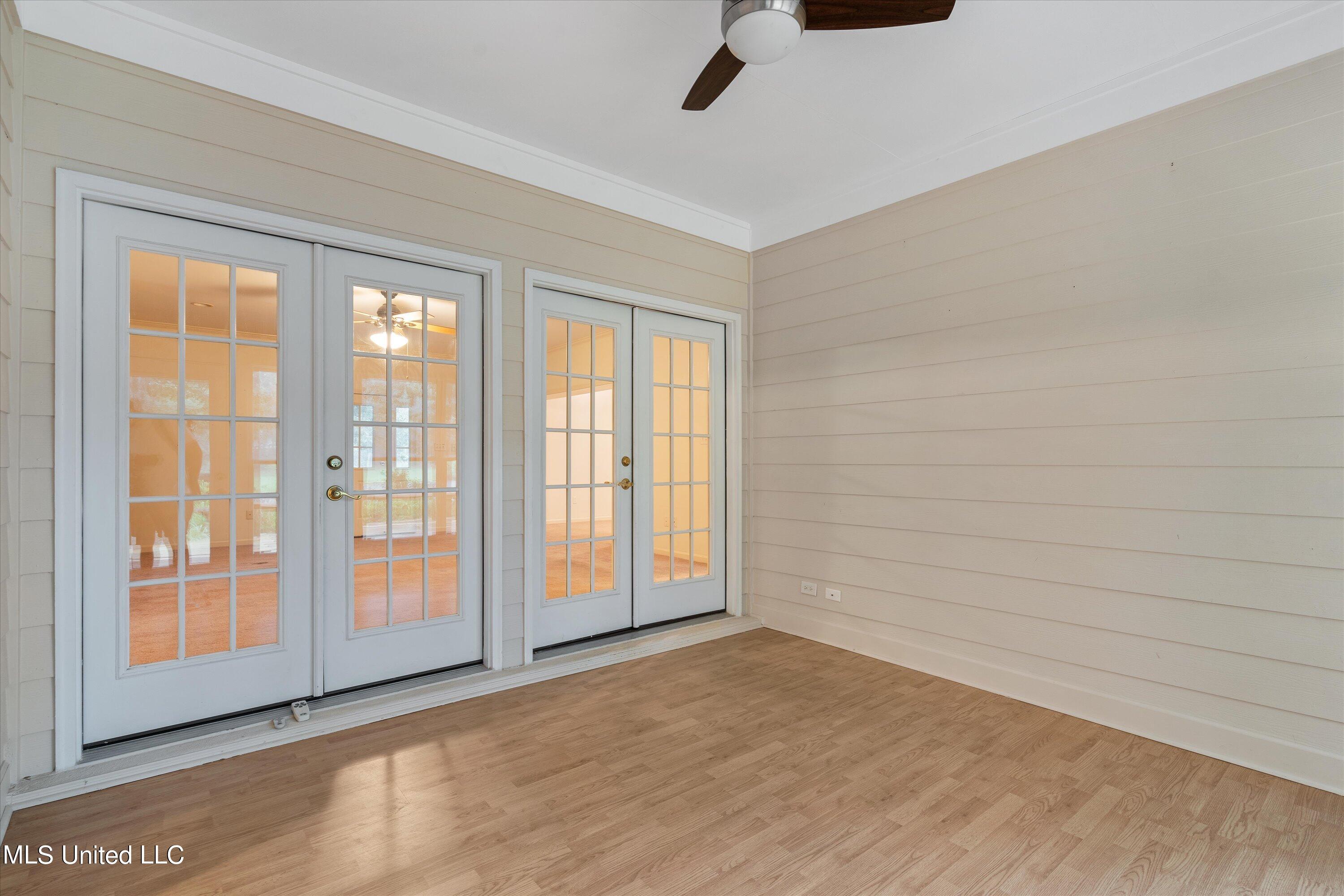 9567 Woolsey Road Olive Branch, MS 38654 - Photo 20 of 25 17-Sun Room
