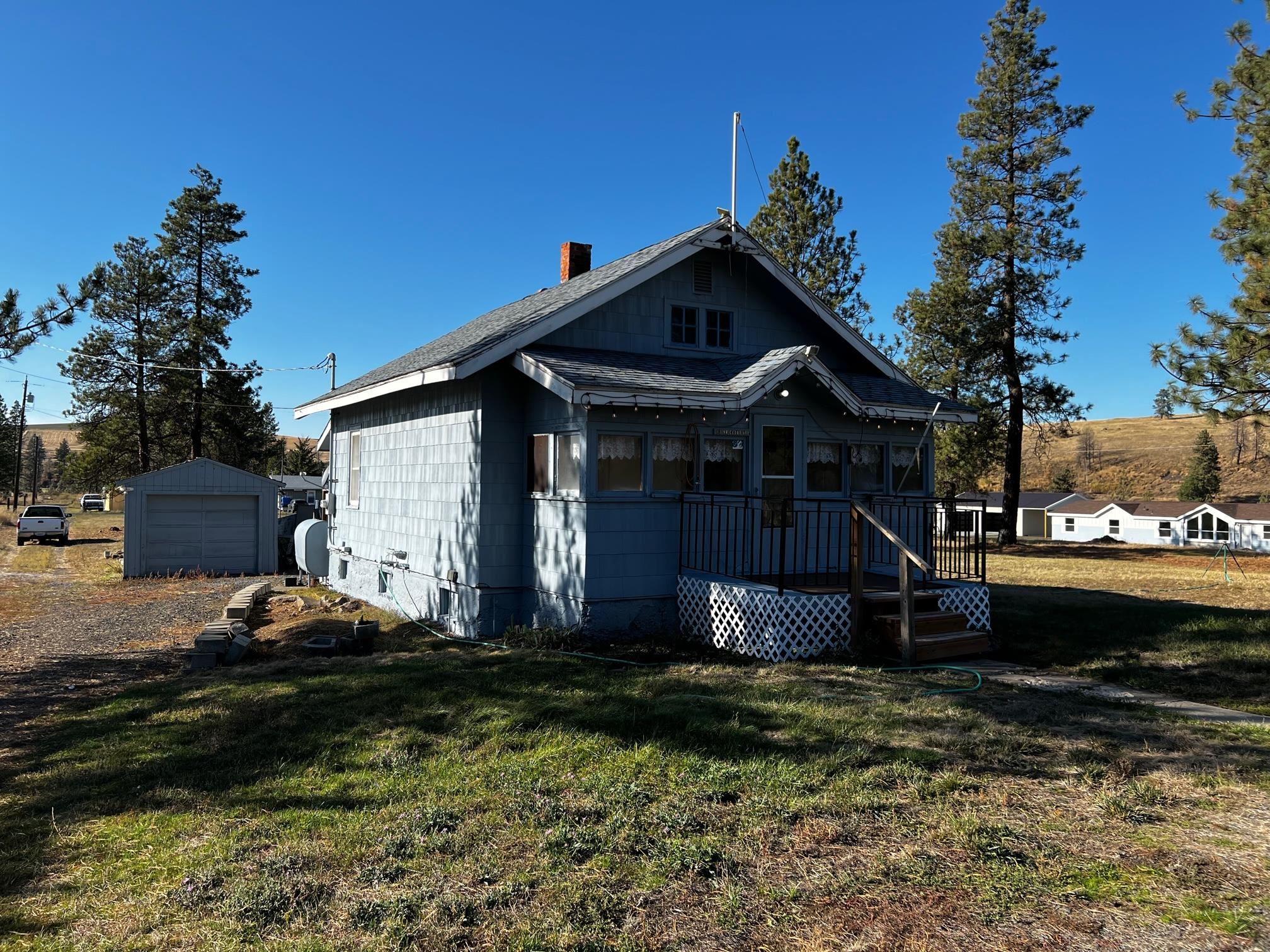 13 Northwest Cedar Street Malden, WA 99149 - Photo 2 of 47