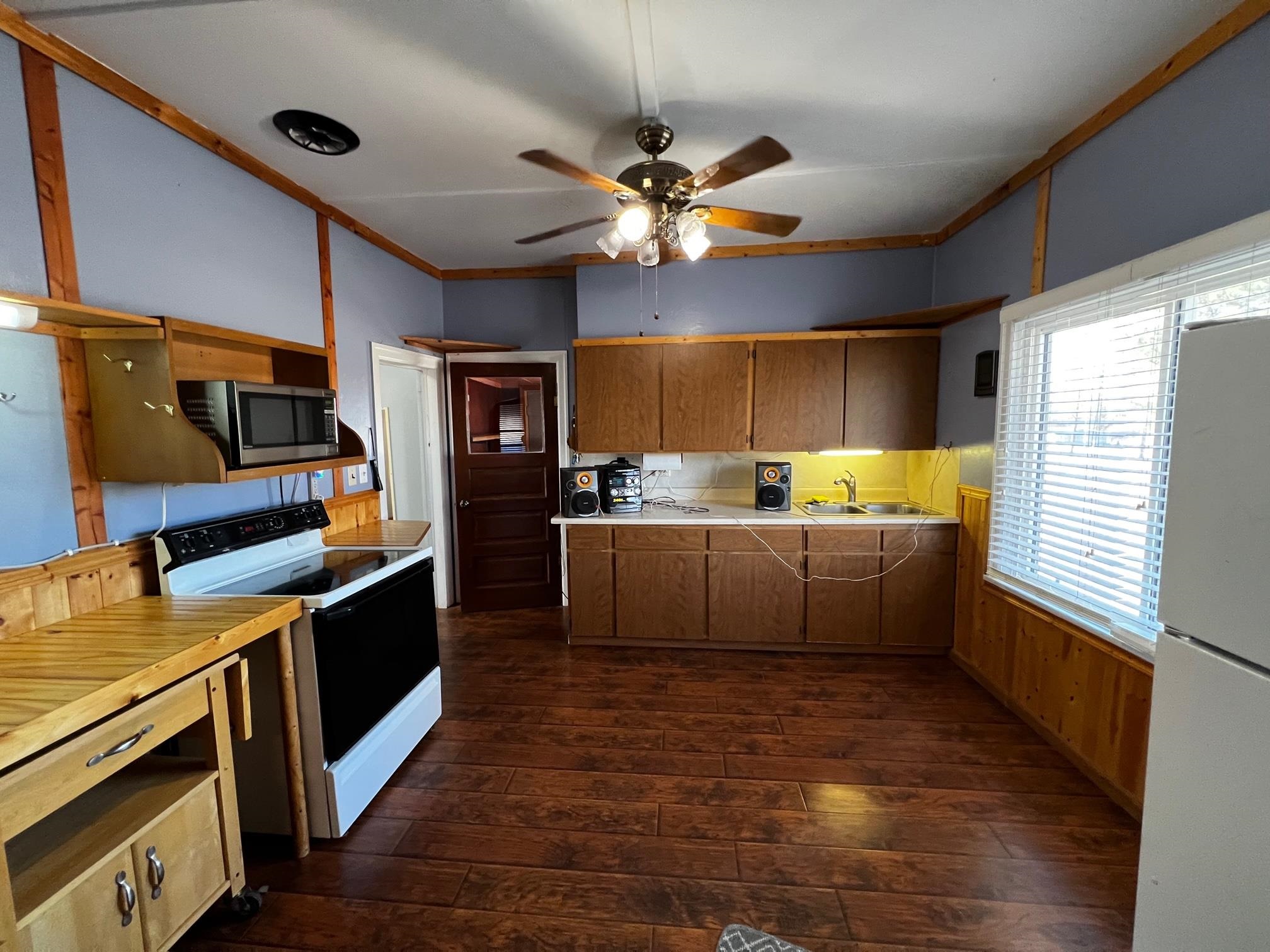 13 Northwest Cedar Street Malden, WA 99149 - Photo 27 of 47