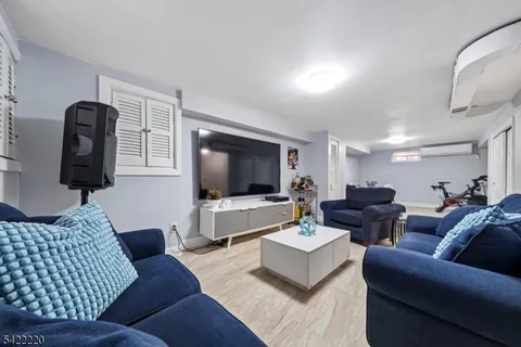 $599,000 | 1269 Crescent Avenue, Roselle, NJ 07203