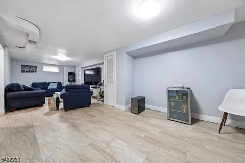 $599,000 | 1269 Crescent Avenue, Roselle, NJ 07203