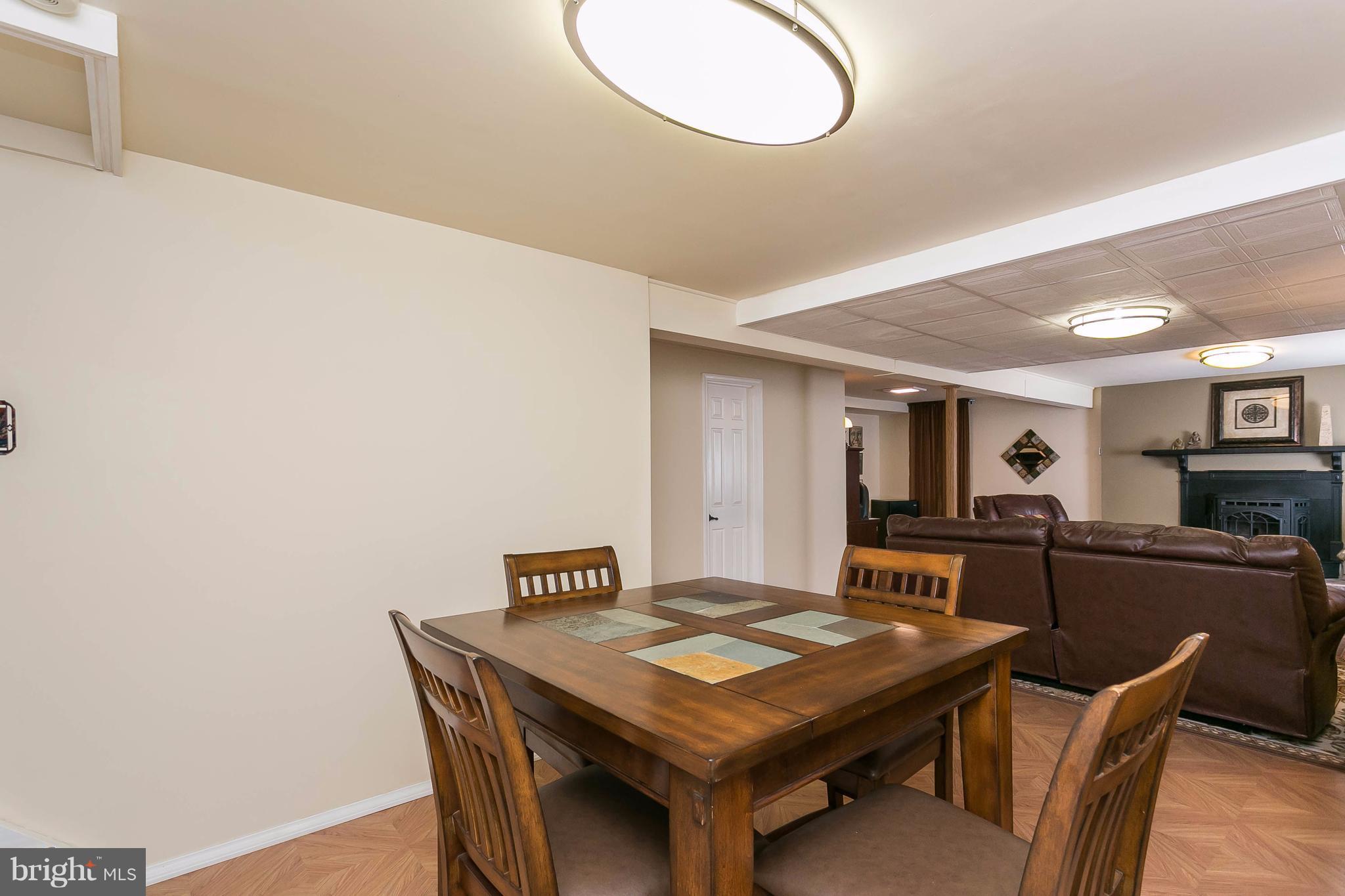 9421 Gunview Road Baltimore, MD 21236 - Photo 24 of 30 Great space for entertaining!
