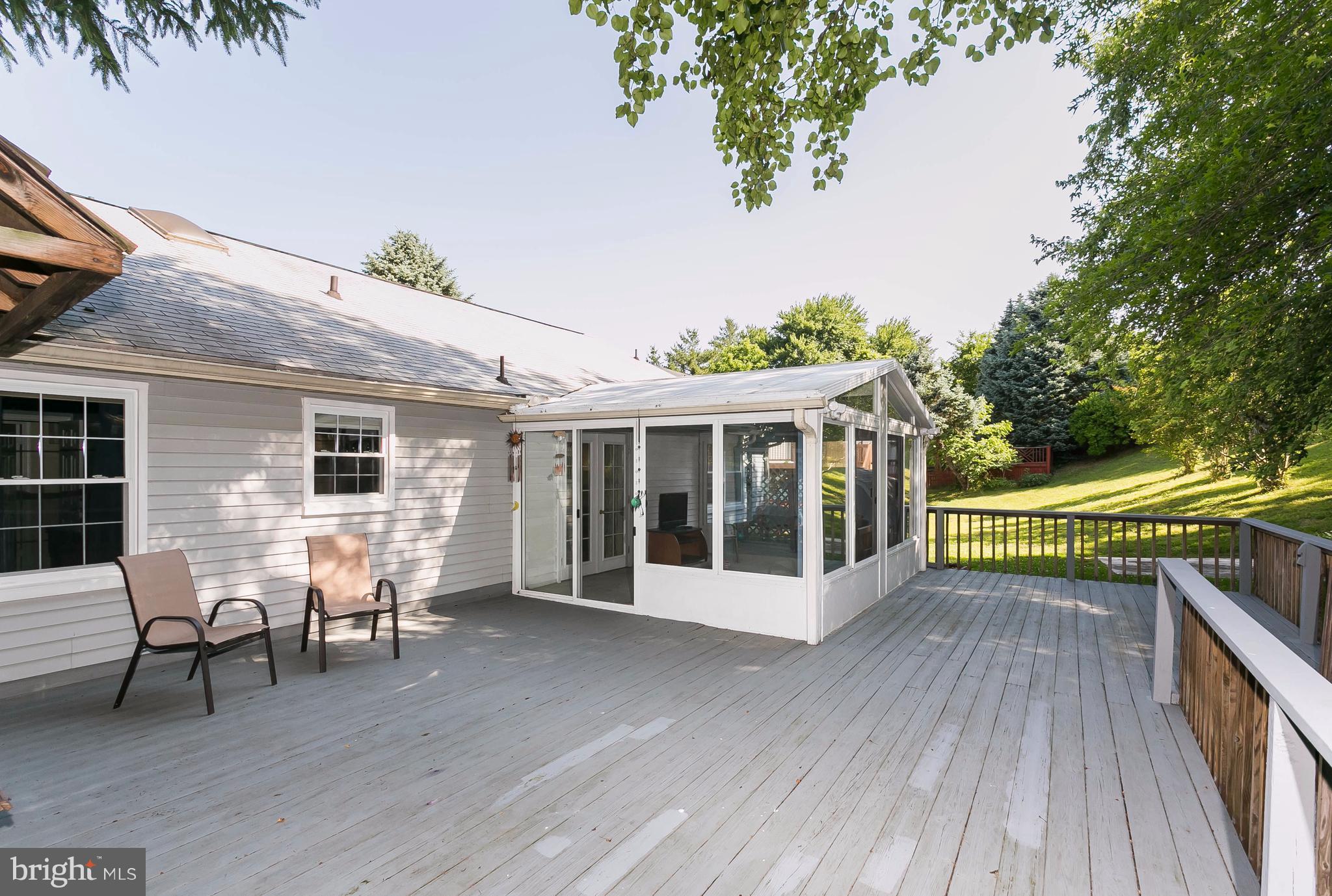 9421 Gunview Road Baltimore, MD 21236 - Photo 28 of 30 Wonderful outdoor space!