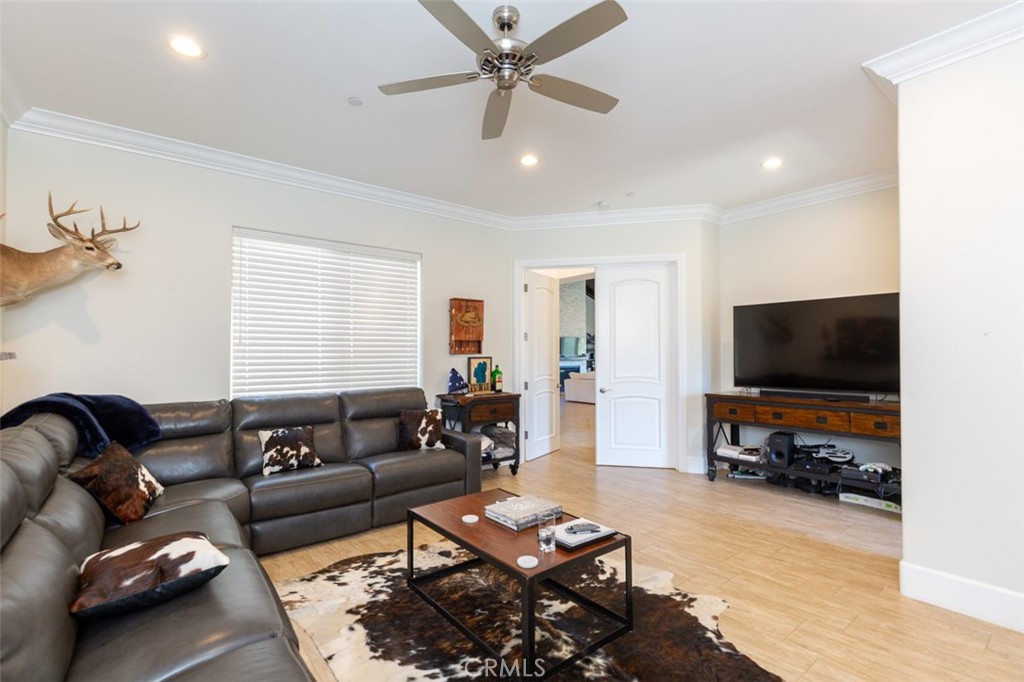 2260 Panoramic Way Vista, CA 92084 - Photo 31 of 55