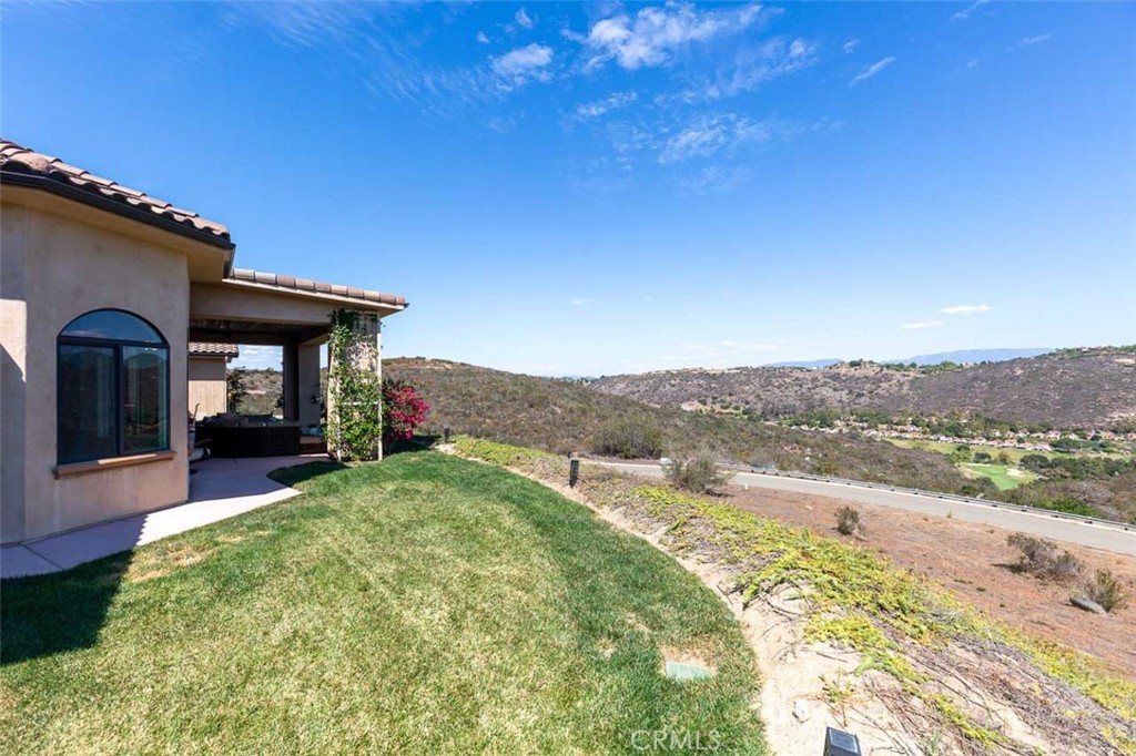 2260 Panoramic Way Vista, CA 92084 - Photo 39 of 55