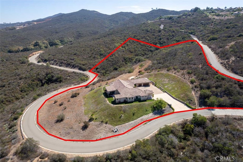 2260 Panoramic Way Vista, CA 92084 - Photo 43 of 55