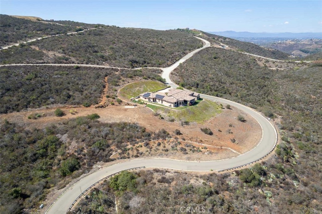 2260 Panoramic Way Vista, CA 92084 - Photo 48 of 55