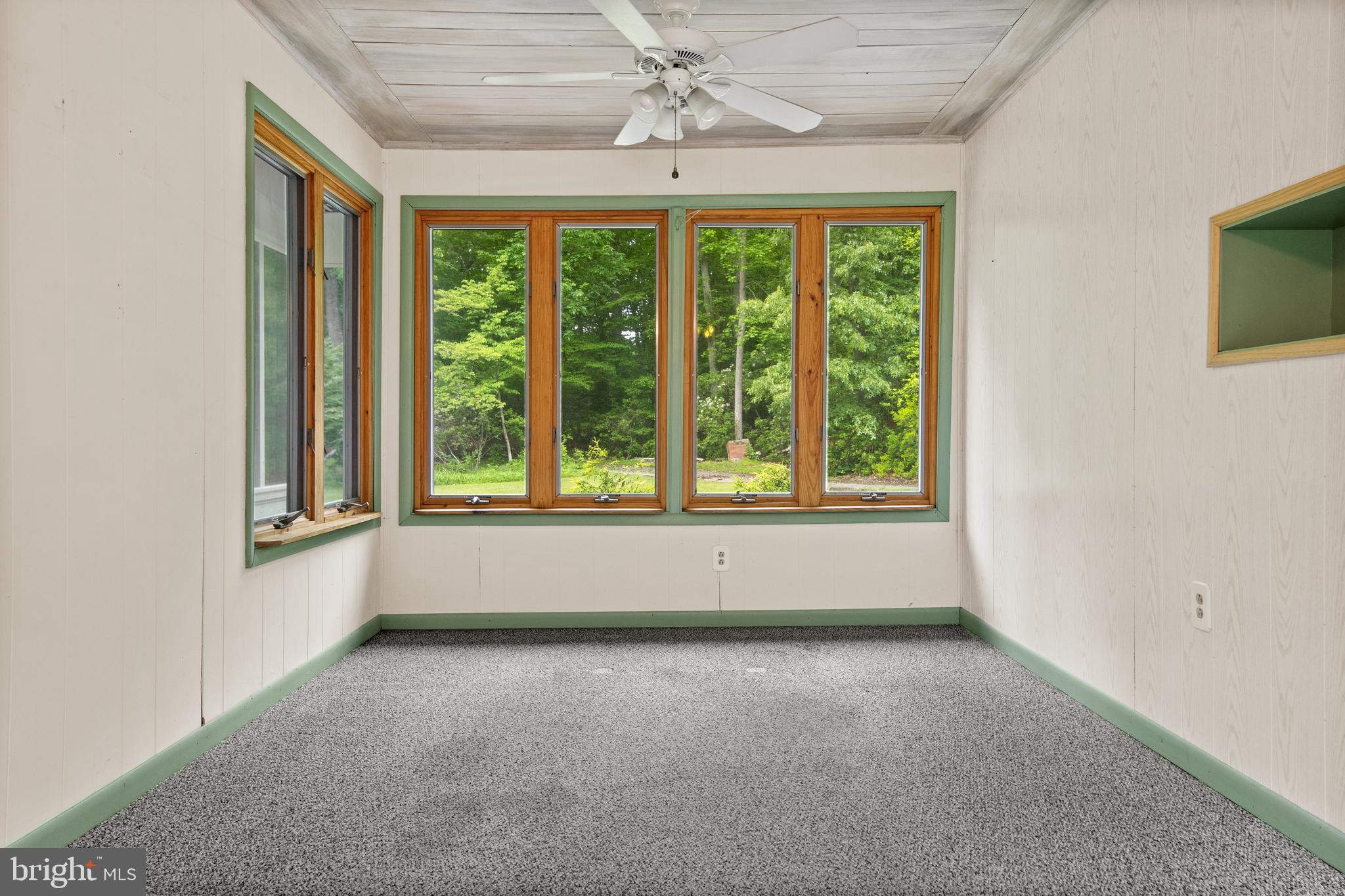 454 Alloway Aldine Road Elmer, NJ 08318 - Photo 21 of 30 Breezeway