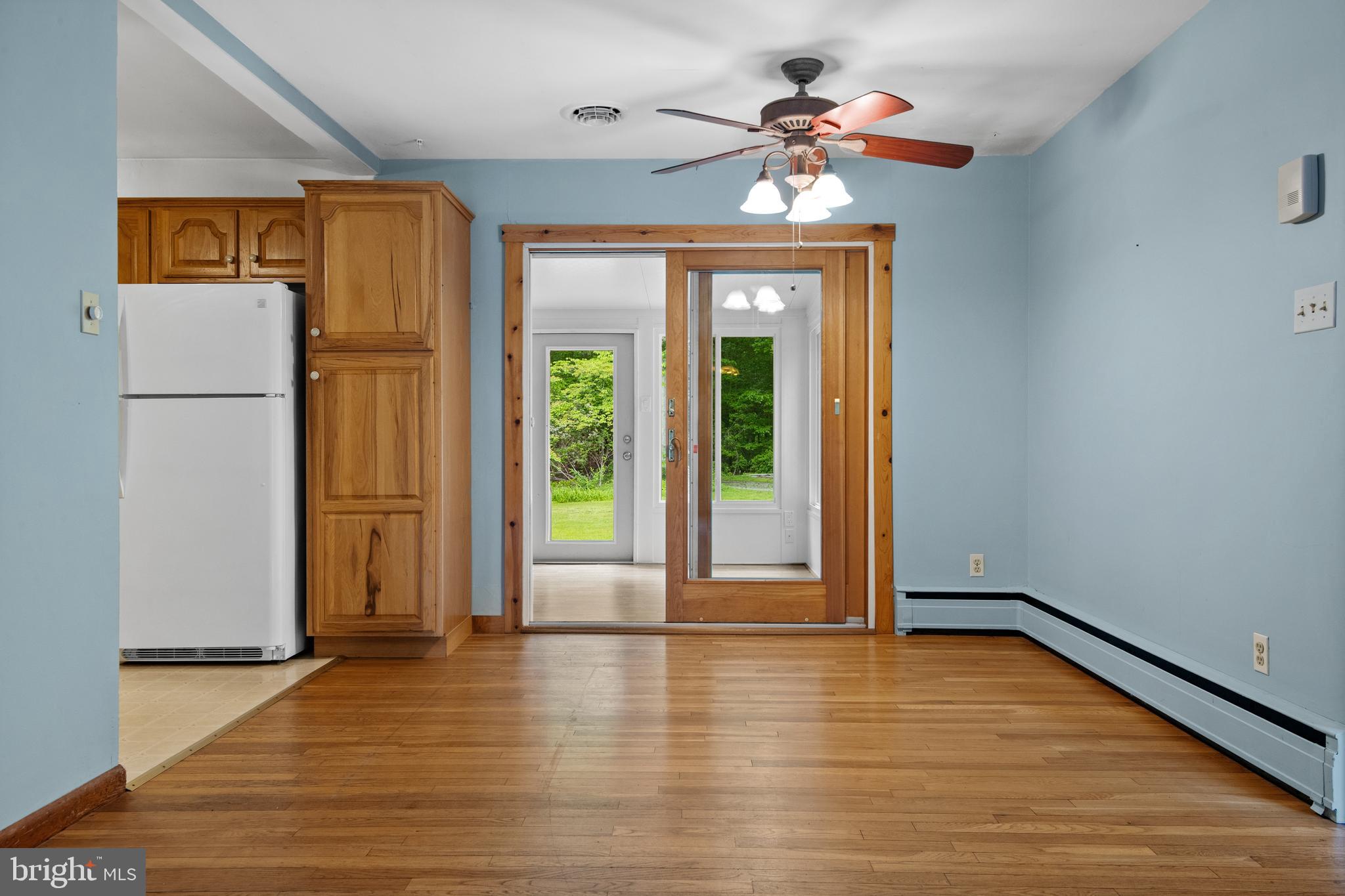 454 Alloway Aldine Road Elmer, NJ 08318 - Photo 6 of 30 Gallery Image 6