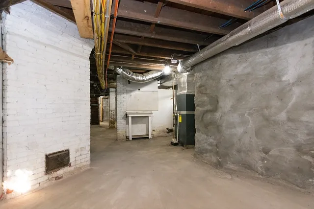 $889,000 | 65-67 Pearl Street, Unit 1, Newton, MA 02458