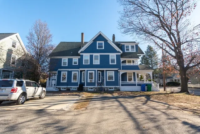 $889,000 | 65-67 Pearl Street, Unit 1, Newton, MA 02458