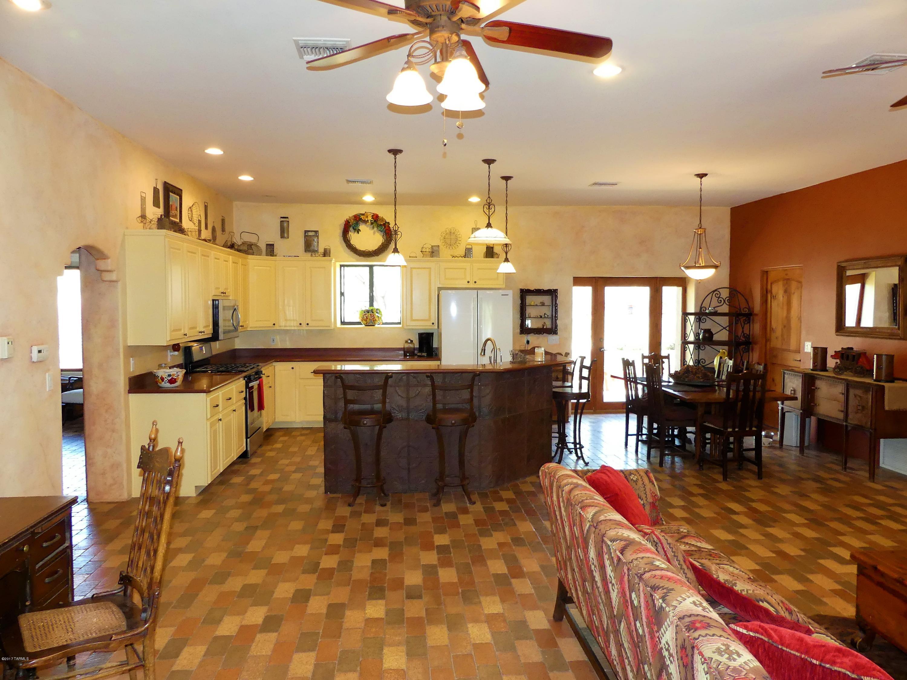 16905 East Empire View Road Vail, AZ 85641 - Photo 8 of 40 Gallery Image 8