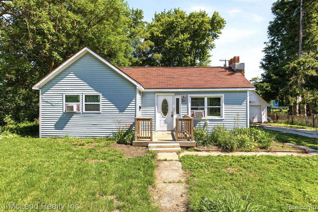 315 Butler Street Vassar, MI 48768 - Photo 2 of 29