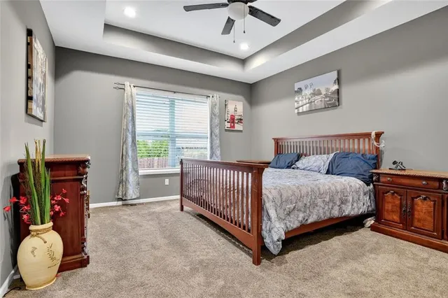 $425,000 | 1402 182nd Street, Smithville, MO 64089