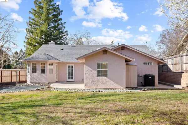 $544,000 | 451 Palisades Drive, Chico, CA 95928