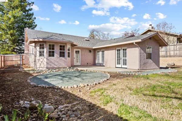 $544,000 | 451 Palisades Drive, Chico, CA 95928